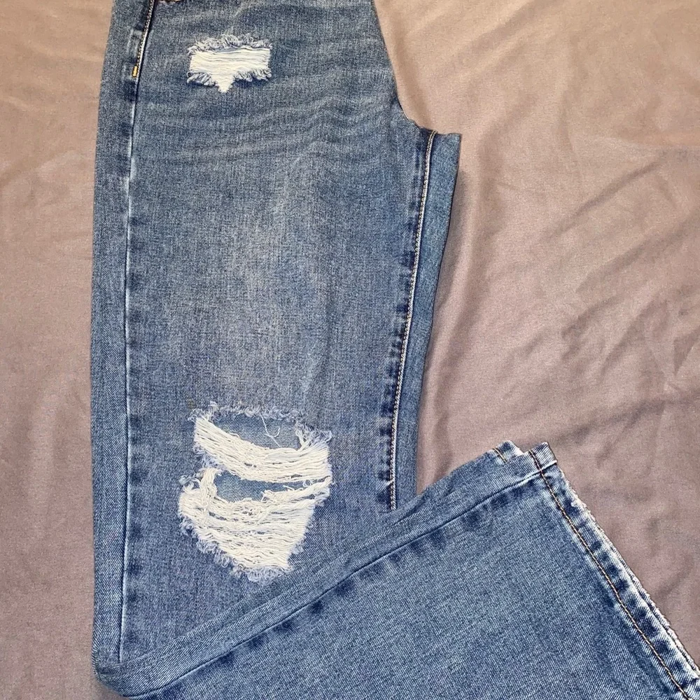 Forever 21 Distressed Straight Leg Denim Jeans